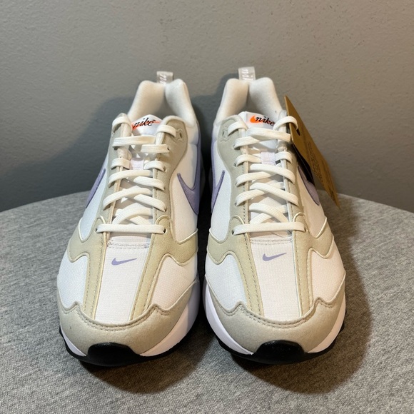 Nike Air Max Dawn Running White Purple Light Bone Women's Size 8 DC4068-100 - Picture 4 of 11